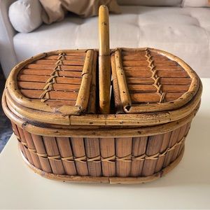 Vintage Bamboo Picnic Basket Sewing Basket, Fancy Easter, Gift Market Basket